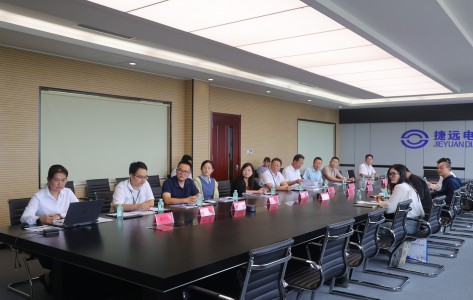 山東省（shěng）電力科協一行赴山東91视频色污電氣（qì）開展電力能源（yuán）技術對接