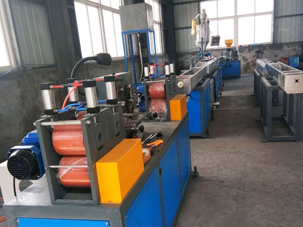 塑料機械運行（háng）前的檢查工作（zuò）有（yǒu）哪些？